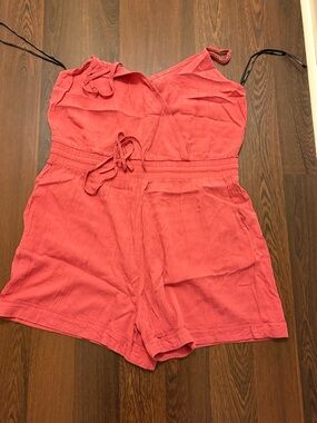 Forever 21 Romper Size 0x (Cart D-118)